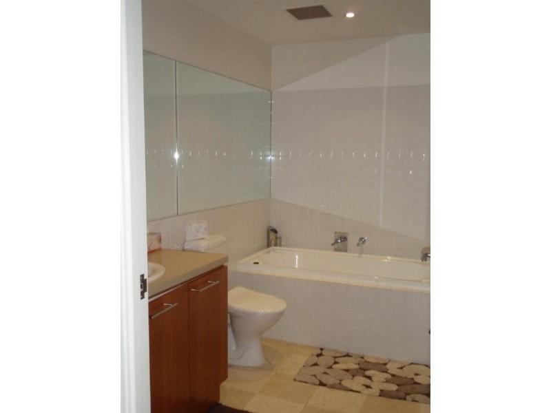 10/3-4 South Esplanade, Glenelg SA 5045