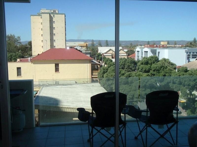 10/3-4 South Esplanade, Glenelg SA 5045
