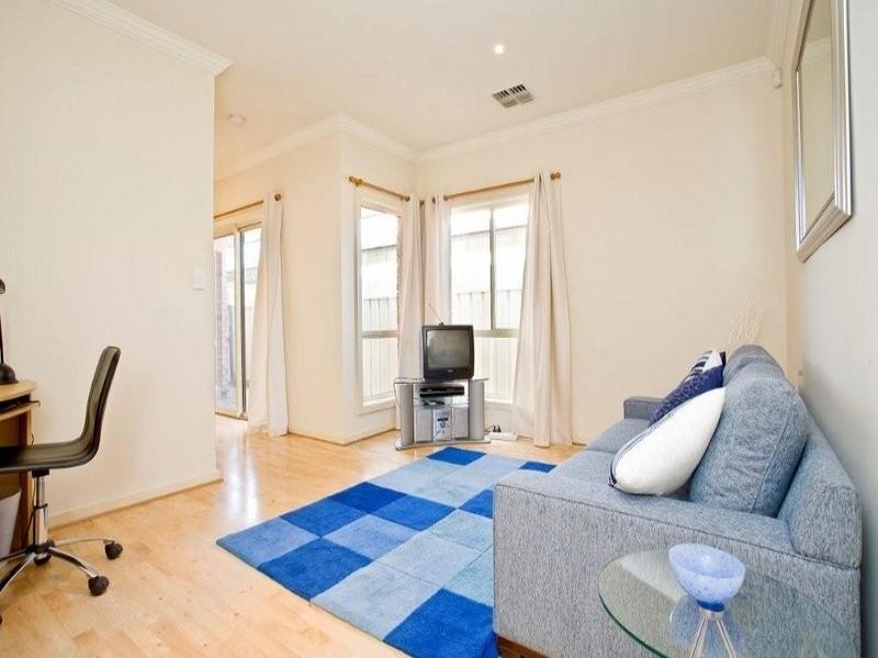 18a Farncomb Road, Fulham SA 5024