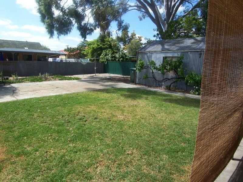 18 Winston Crescent, Glengowrie SA 5044