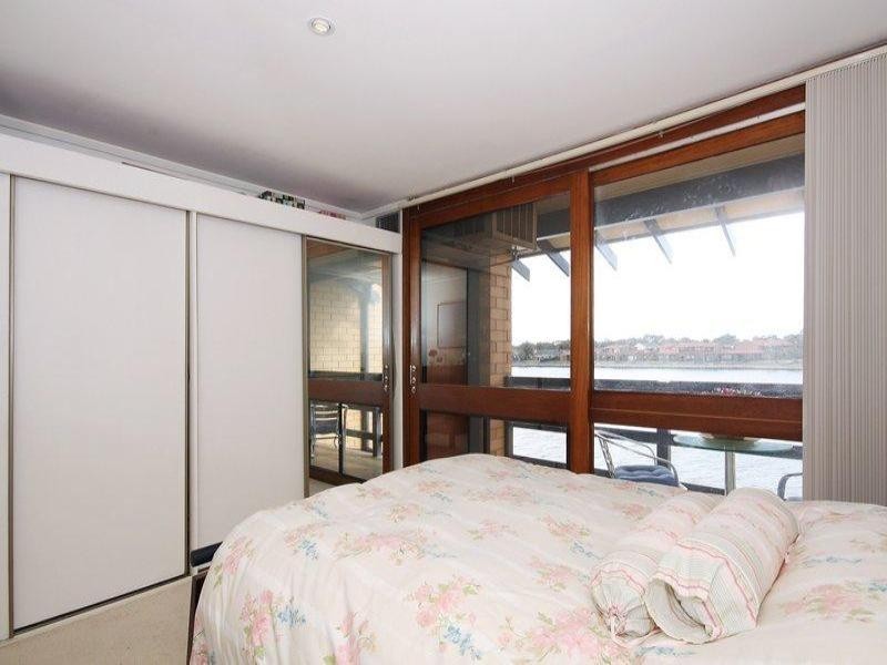 4/78 Military Road, Tennyson SA 5022