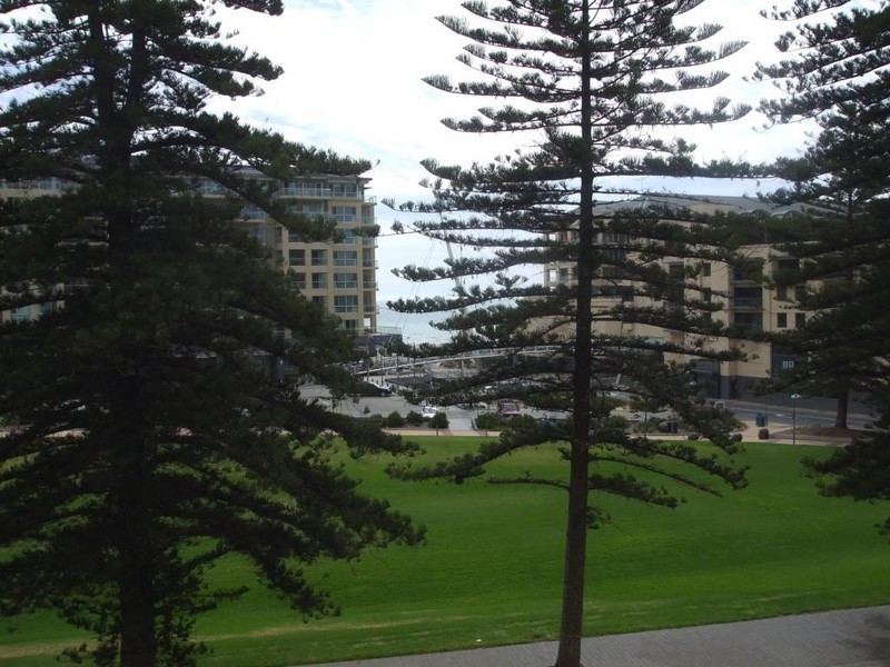 413/27 Colley Terrace, Glenelg SA 5045