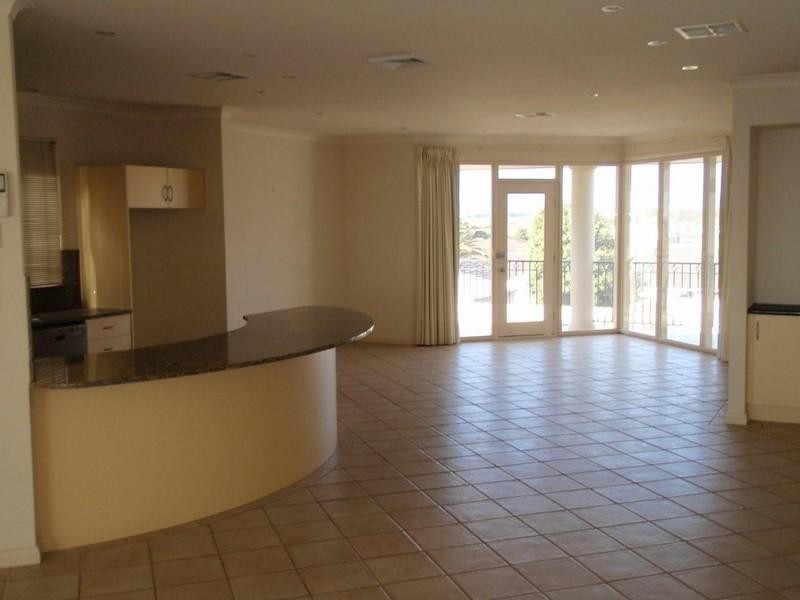 51b North Esplanade, Glenelg North SA 5045