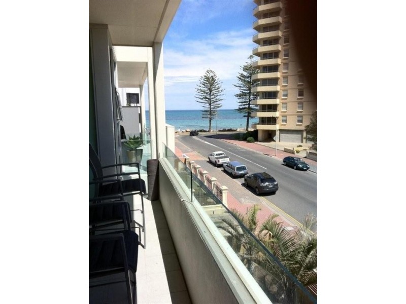 24/2 King Street, Glenelg North SA 5045