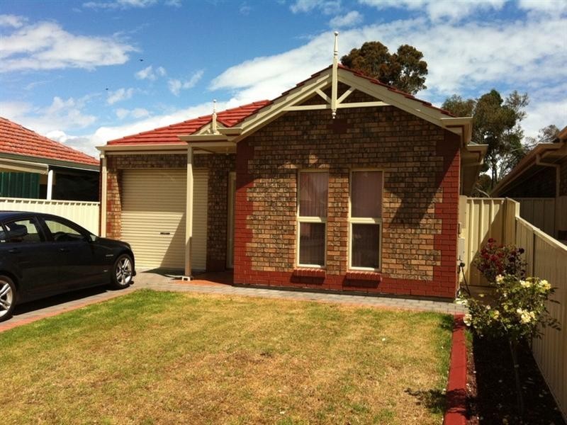 18a Mitchell Street East, Seaton SA 5023