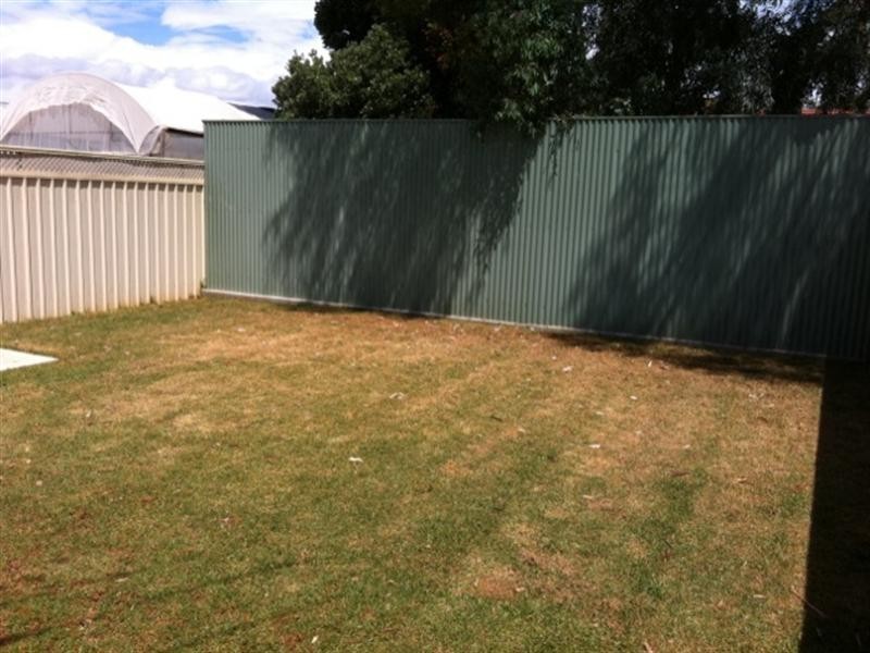 18a Mitchell Street East, Seaton SA 5023