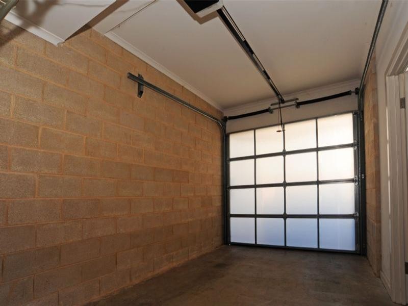 18 Queens Court, Adelaide SA 5000