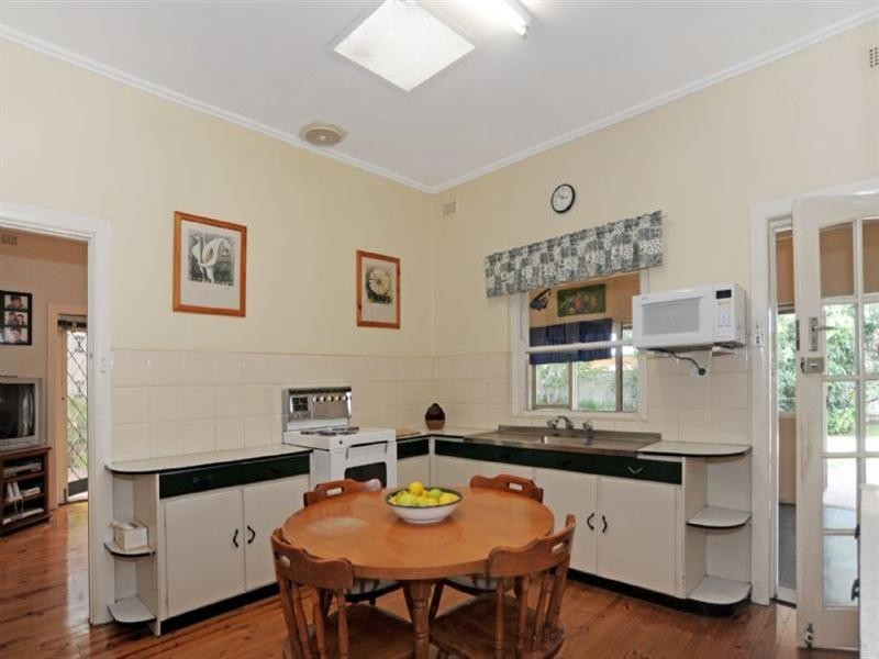 19 Lansdowne Terrace, Vale Park SA 5081