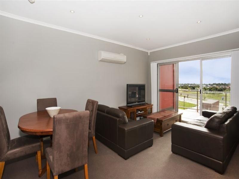 205/6-14 Metro Parade, Mawson Lakes SA 5095