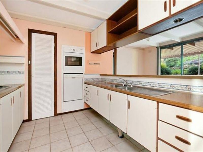 15 Amanda Drive, Surrey Downs SA 5126