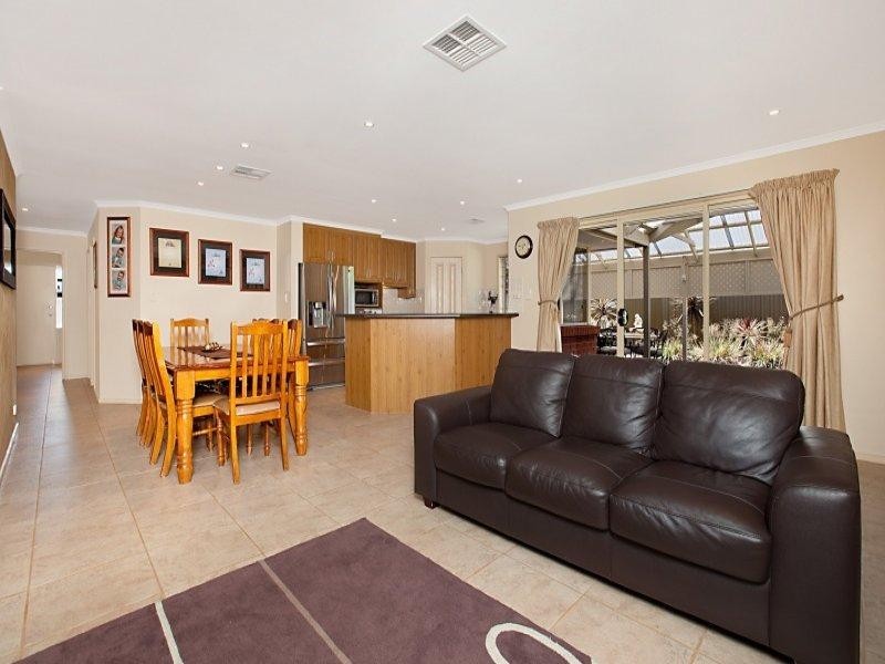 113 President Avenue, Andrews Farm SA 5114