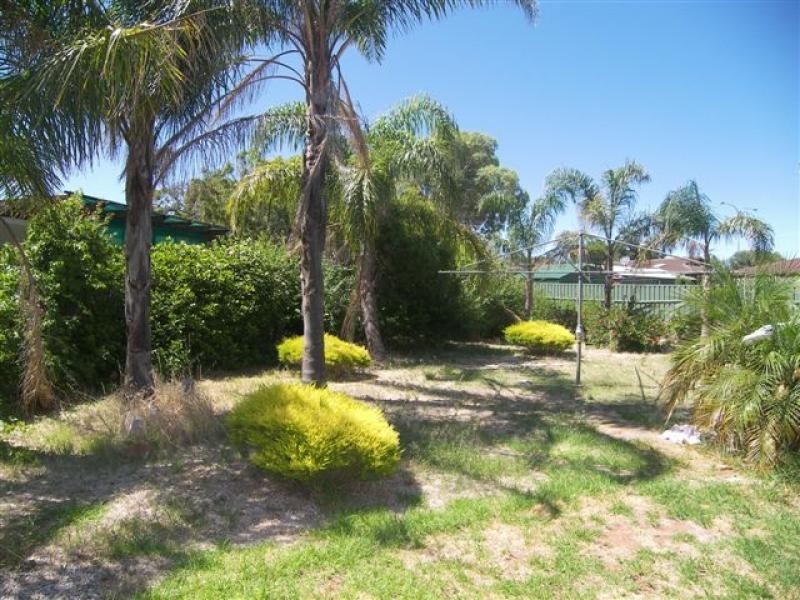 47 Barrington Crescent, Salisbury East SA 5109