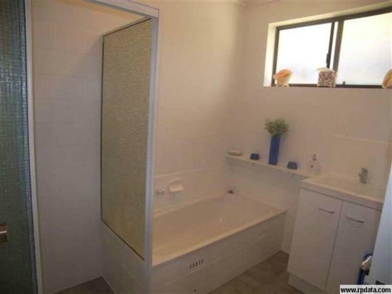 11 Caloundra Drive, Paralowie SA 5108