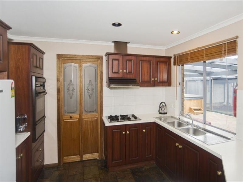 16 Polvere Avenue, Newton SA 5074