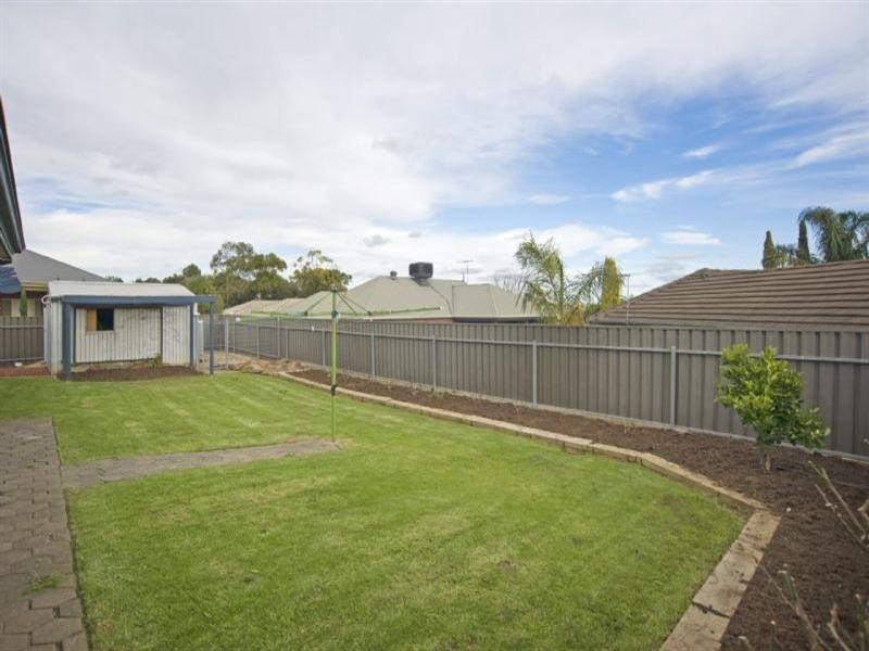 16 Polvere Avenue, Newton SA 5074