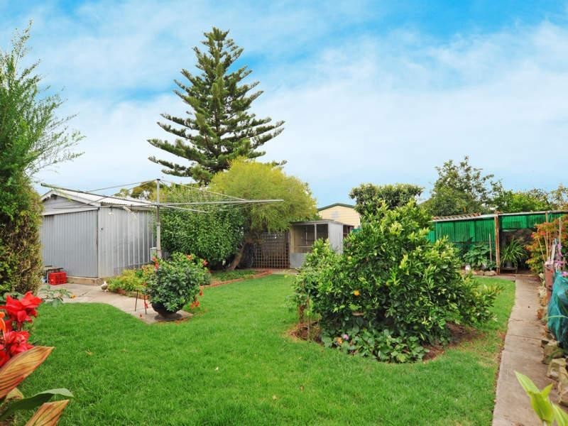 8 Gordini Crescent, Holden Hill SA 5088