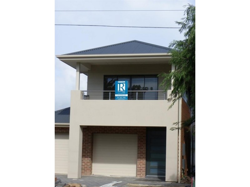 28 Sunset Crescent, Grange SA 5022