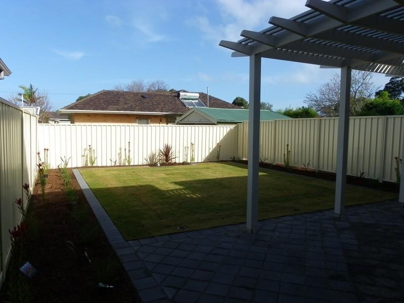 28 Sunset Crescent, Grange SA 5022