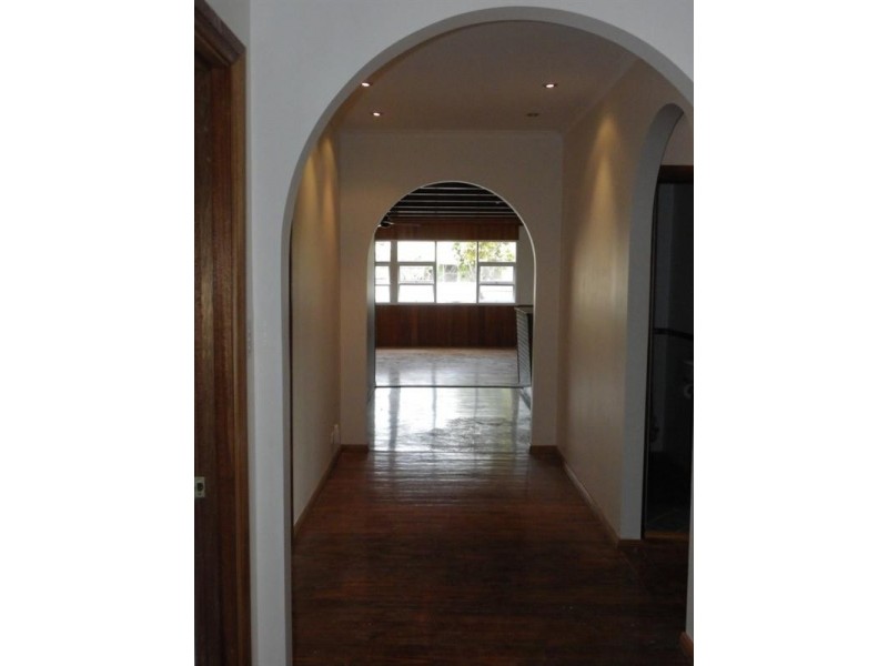 5 MORESHEAD Street, Greenacres SA 5086