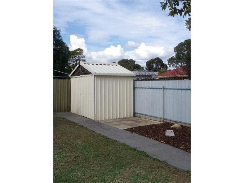 5 MORESHEAD Street, Greenacres SA 5086