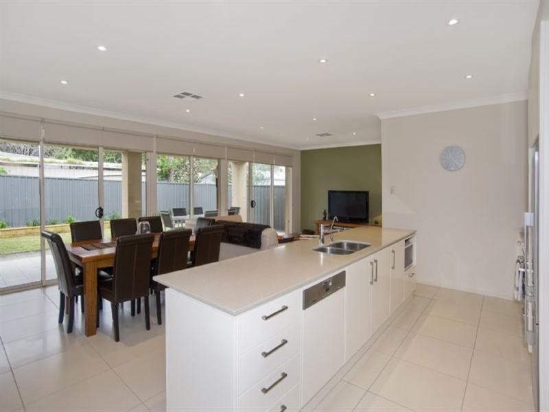 2B Ilford Street, Vale Park SA 5081