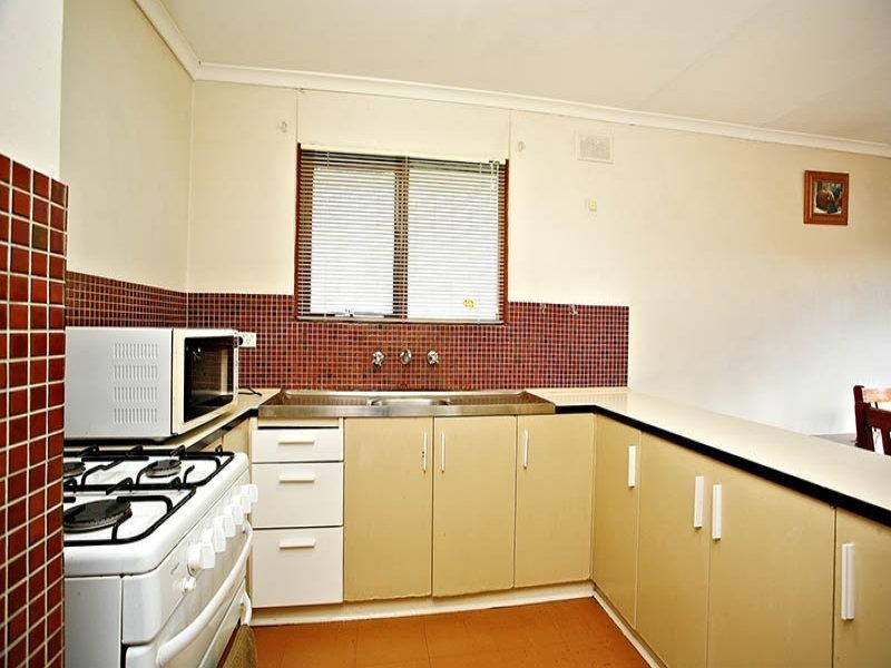 26 George Avenue, Hackham SA 5163