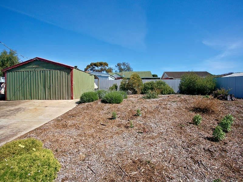 6 Charles Street, Christie Downs SA 5164