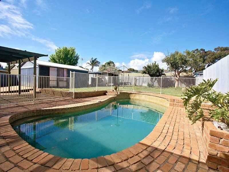 26 Anselm Street, Christie Downs SA 5164