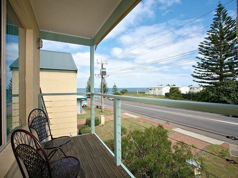 8 Sydney Crescent, Christies Beach SA 5165