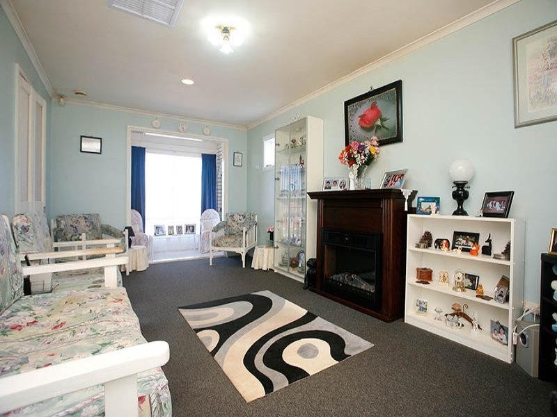 5 Narvik Crescent, Hackham West SA 5163