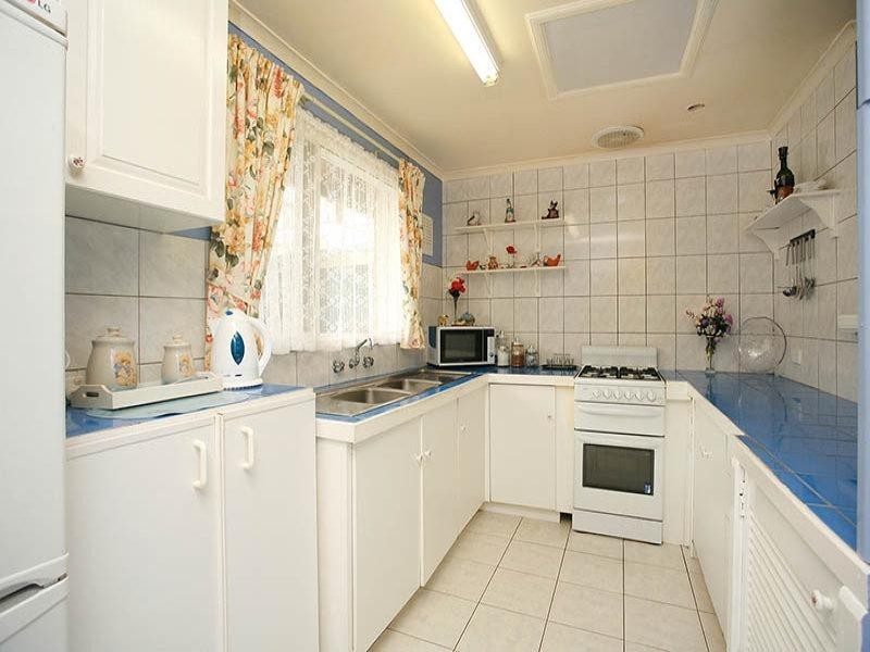 5 Narvik Crescent, Hackham West SA 5163