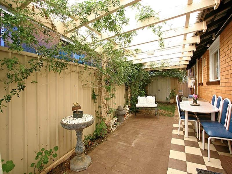 5 Narvik Crescent, Hackham West SA 5163