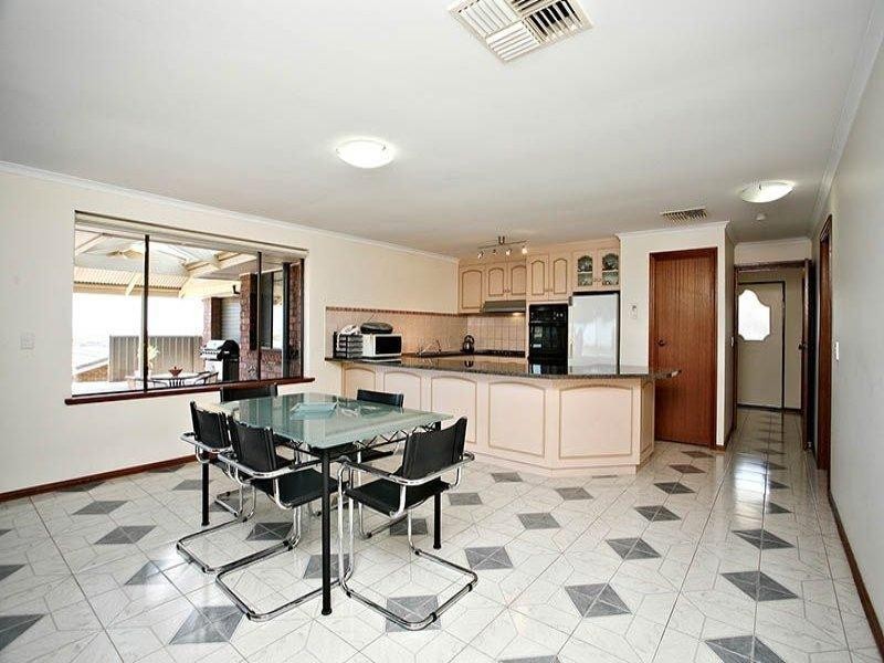 1 Triangle Court, Noarlunga Downs SA 5168