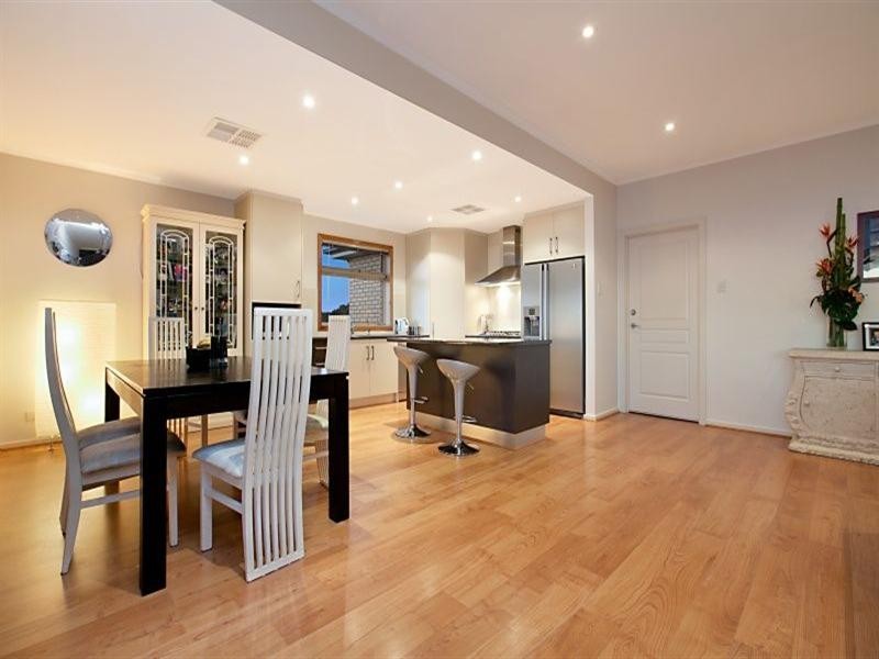 9 Stuart Court, Hallett Cove SA 5158