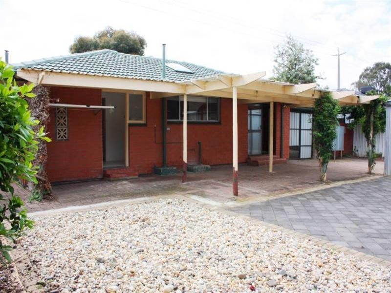 129 Milne Road, Para Vista SA 5093