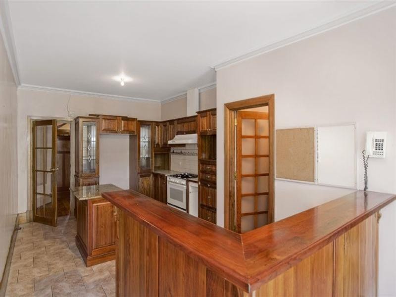 6 Ashford Road, Keswick SA 5035