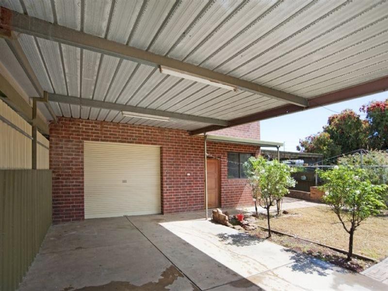 6 Ashford Road, Keswick SA 5035