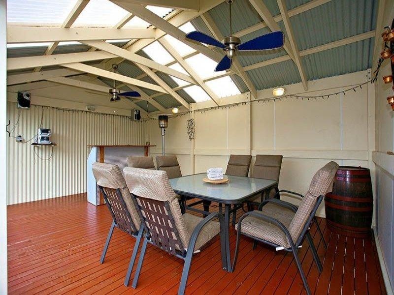 89 Commercial Road, Port Noarlunga South SA 5167