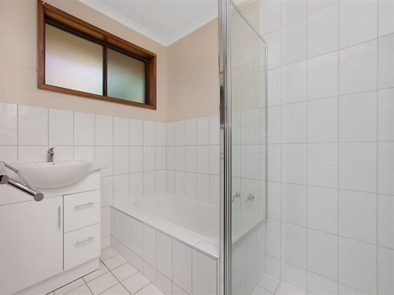 1 Suva Place, Happy Valley SA 5159