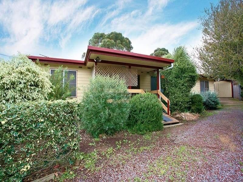 84 Brentwood Drive, Huntfield Heights SA 5163