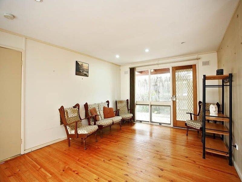 84 Brentwood Drive, Huntfield Heights SA 5163