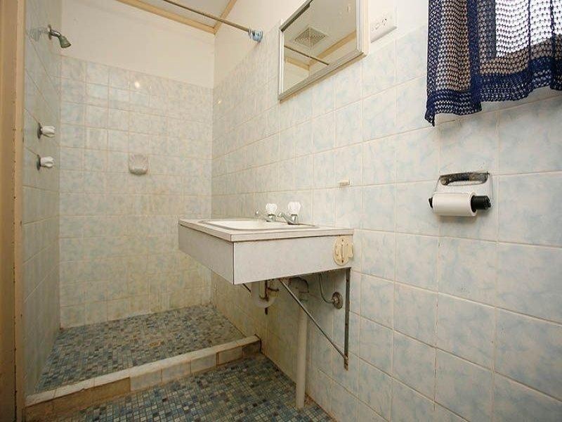 84 Brentwood Drive, Huntfield Heights SA 5163