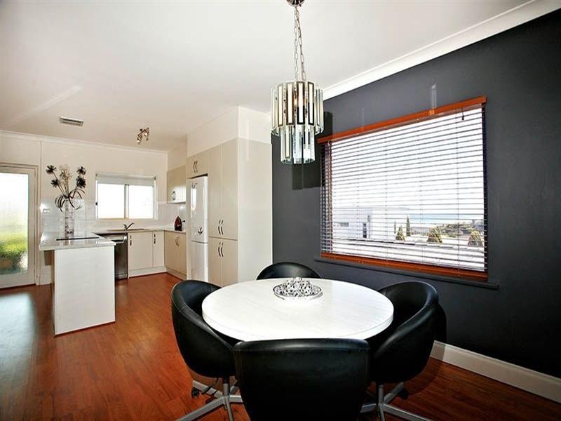 26 Bathurst Avenue, Moana SA 5169