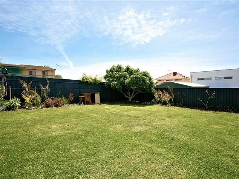 26 Bathurst Avenue, Moana SA 5169