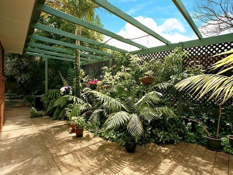 10 Tripoli Road, Happy Valley SA 5159