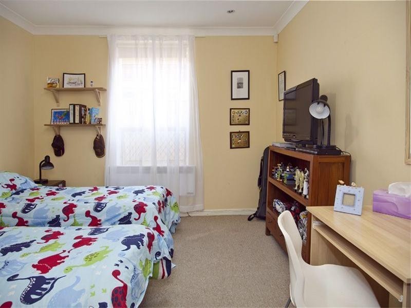 6 Roslind Street, Kensington Gardens SA 5068