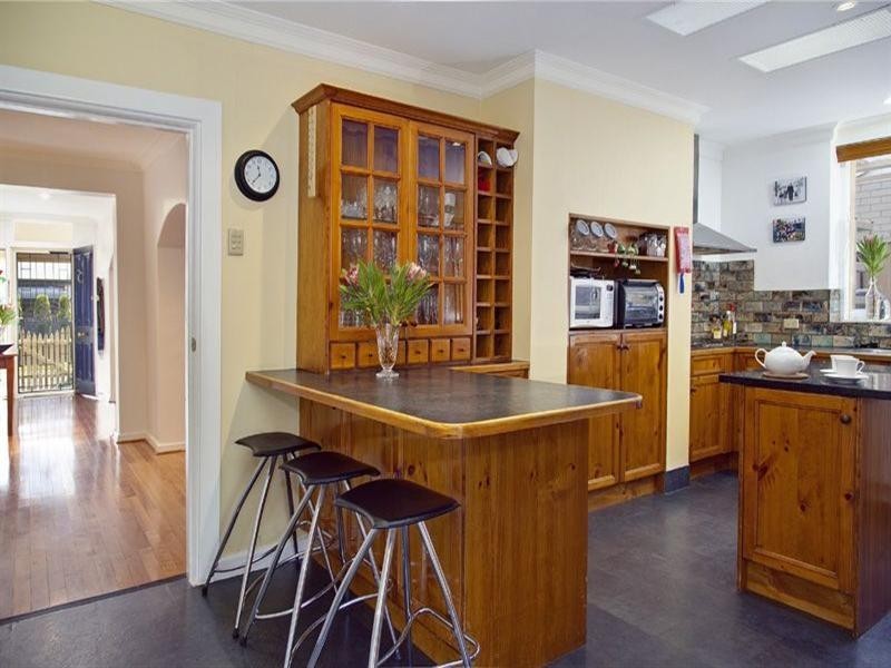 6 Roslind Street, Kensington Gardens SA 5068