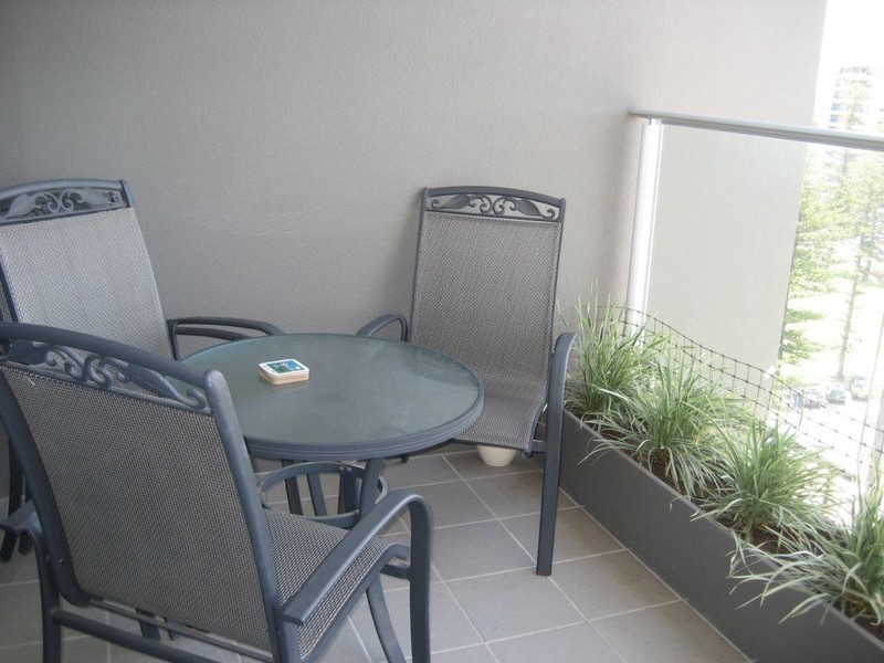 1017/27 Colley Terrace, Glenelg SA 5045