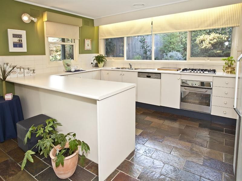 5 Monaro Court, Vermont South VIC 3133