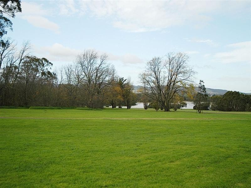 13-15 Lum Road, Wheelers Hill VIC 3150